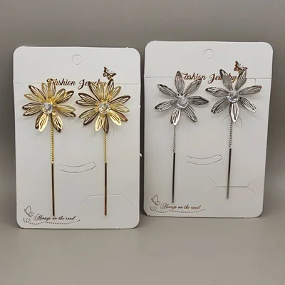 گوشواره گل آویز دار