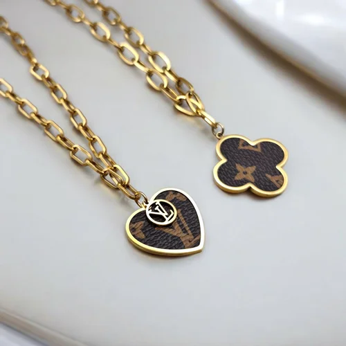 آویز رو لباسی برند