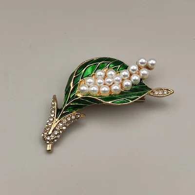 گل سینه شیپوری سبز