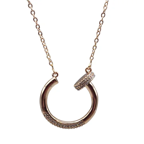 پلاک زنجیر نگین دار