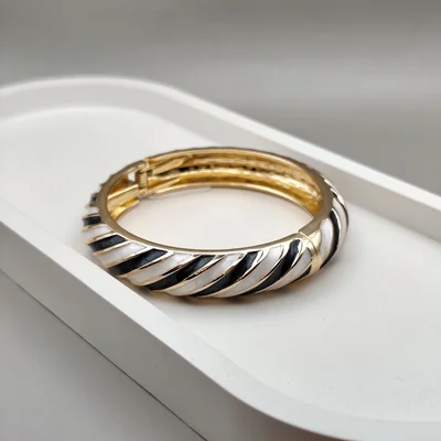 بنگل میناکاری کد ۲۰۸